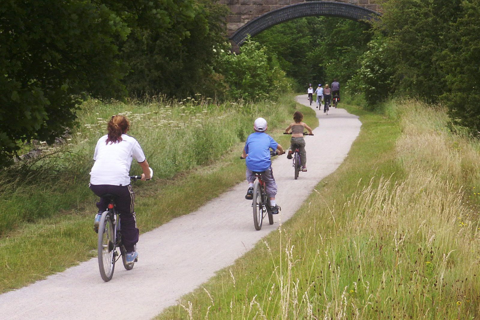 Visit the Tissington Trail with Allied Taxis